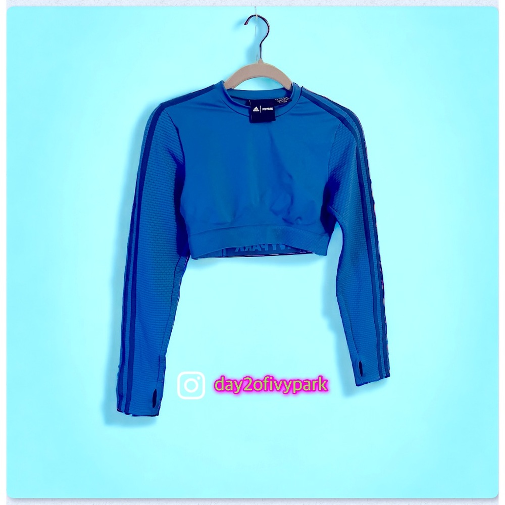 IVY PARK RODEO DROP LONG SLEEVES CROP TOP